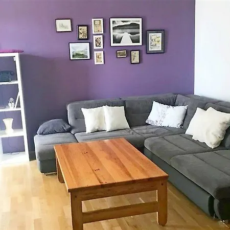 Mladenka Hotel 3*