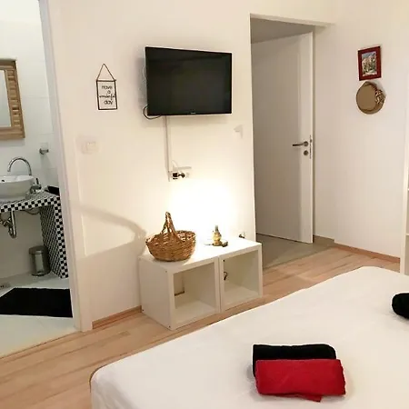 Hotel Mladenka 3*